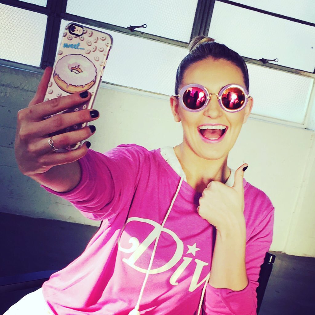 I love my new case. 🍩🍩🍩