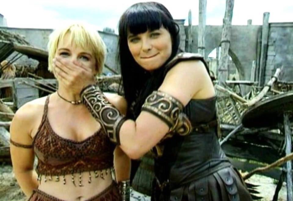 xena_revival's tweet photo. Cuties 😍
 #Xena #Gabrielle #XenaOriginal #Xenites #XWP #BattlingBard #XenaWarriorPrincess #LucyLawless #ReneeOConnor https://t.co/JiA0SLhjd6