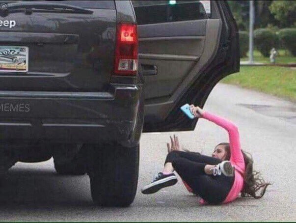 MNskater12's tweet photo. Girl: "Can you change the song I don't like future" 
Me: https://t.co/U1xMdkGIyZ