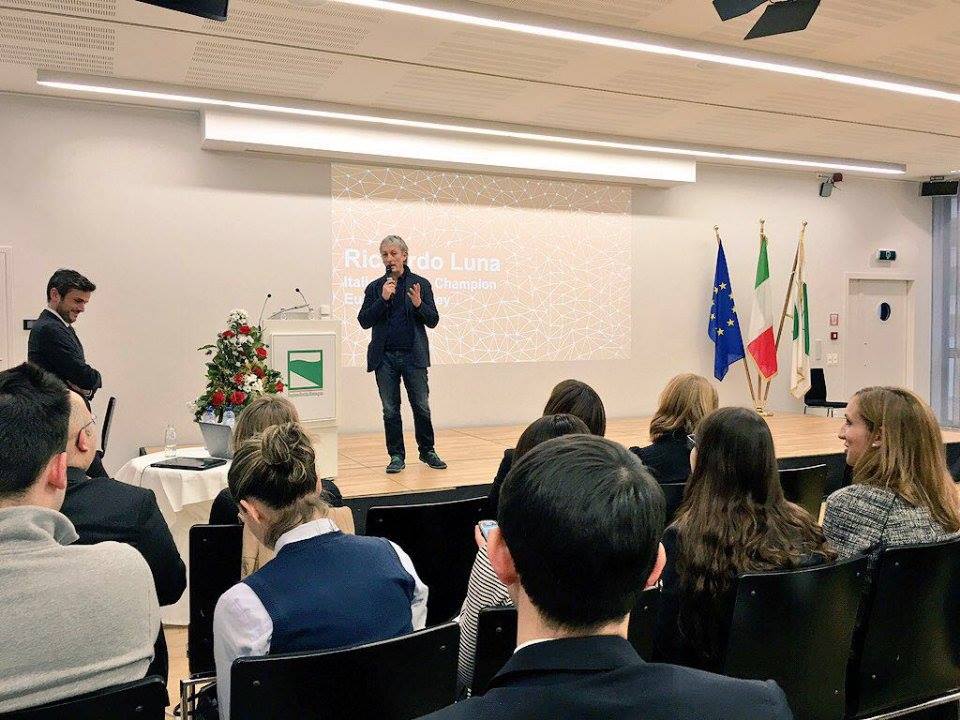 Ffoodinstitute's tweet photo. From the land of food to the land of tech. The digital champion @RiccardoLuna &amp; @acommonfeast on the stage! #FfoodAX https://t.co/1eZD7K5IY0