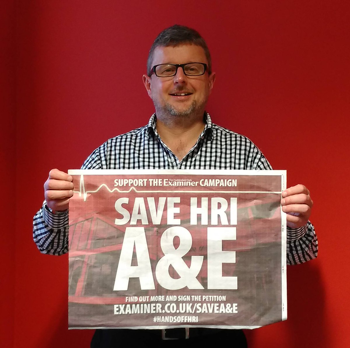 David47163534's tweet photo. Please support the campaign to halt the closure of A&amp;E at HRI. Send a pic with our poster to @Examiner #handsoffHRI https://t.co/rUZF67tnyG