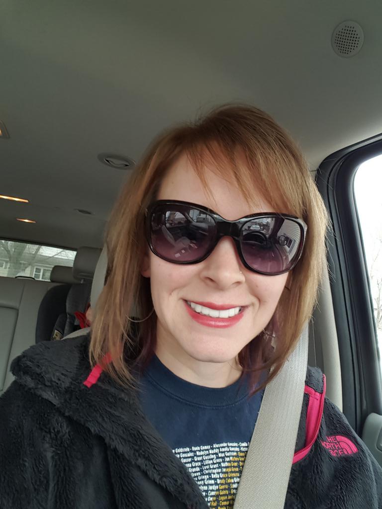 BeckyJoKent's tweet photo. New hair! https://t.co/DtCmqnLF6Y