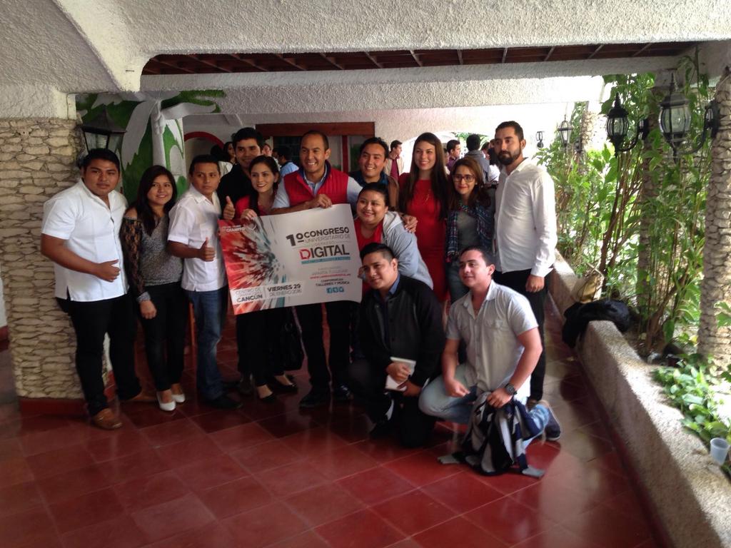 RedJovenesFCP's tweet photo. Orgullo trabajar por nuestra gente del Corazón de la Zona Maya. 
#jovenesTrabajandoTodoElAño.
@betoborge @JLToledoM https://t.co/0rmiD3vFQl