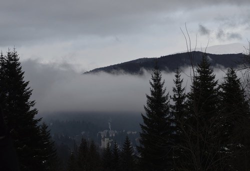 worldbestplac's tweet image. Winter in Transylvania, Romania 😍❄️