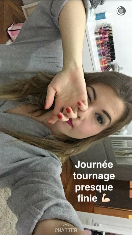 EnjoyPhoenix49's tweet photo. #PHOTO de Marie sur SnapChat. https://t.co/JqD0vUhWhp