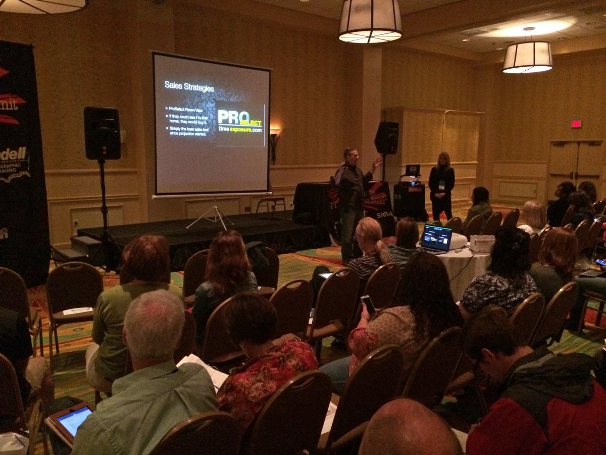 TheRonNichols's tweet image. @garyboxphoto shares the value of #ProSelectPro at #MySPIonline.  Pay for it in your first sale.   @TimeExposurePro