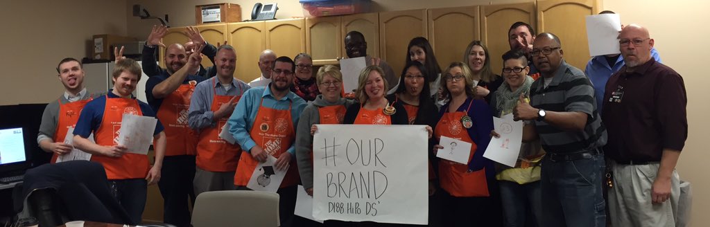 KristaMckinstry's tweet photo. #ourbrand #d188 #thisiswhathipolookslike #fun https://t.co/kSuIJvuPrH