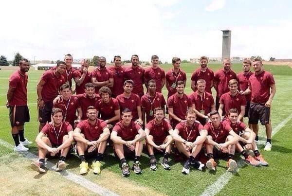 EPSNFC's tweet photo. BREAKING: LA Galaxy sign English defender Ashly Cole from AS Roma https://t.co/gKgH0j2Uea