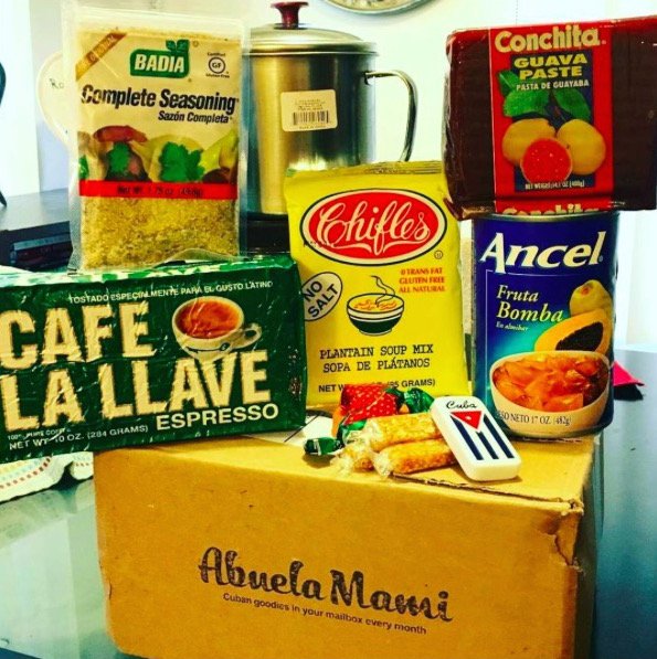 AbuelaMamiMiami's tweet photo. a subscriber shared this tremendo foto of her January box. ♡ https://t.co/wdmjKQiXQQ  #cuban  @CafeLaLlave https://t.co/6nyHwjNmxK