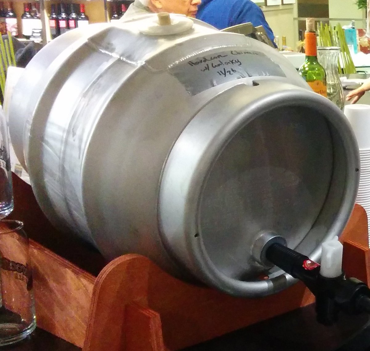 FinchBeer's tweet photo. @FinchBeer #firkin tapping at #Winterbrew2016 in @LincolnSquareCC this Saturday at 8! #craftbeer https://t.co/DfGGnZr9kK