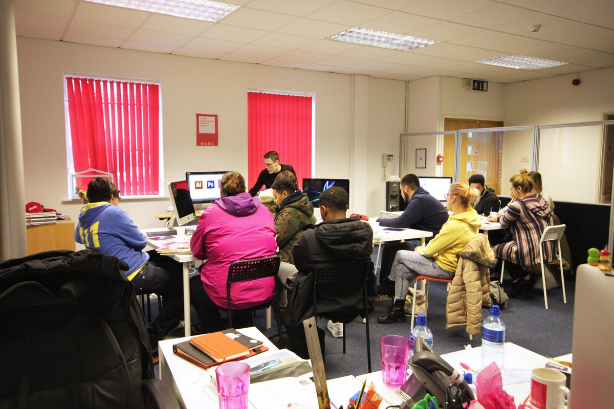 mobo's tweet photo. Loved hosting the Digital Marketing, Design and Web course today for @CFirst_Barry / @STARcomms1st @jobsgrowthwales https://t.co/KDsSLorsUs