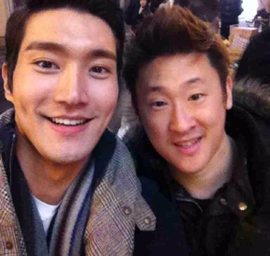 SiwonestSGP's tweet photo. 160128
Johnny Lee's ( @jlgoose ) Instagram Update; with Siwon https://t.co/ObMPz8Eqm8
