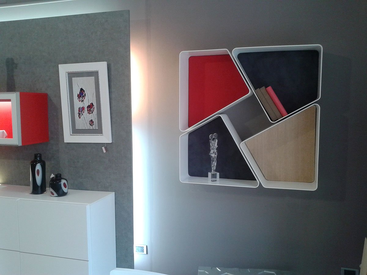 KambiamStudio's tweet photo. Estanteria Trap de https://t.co/dj7wL790nh en Showroom de Muebles Oyaga. Enhorabuena, por saber combinarlo tan bien https://t.co/29CFro0Drj