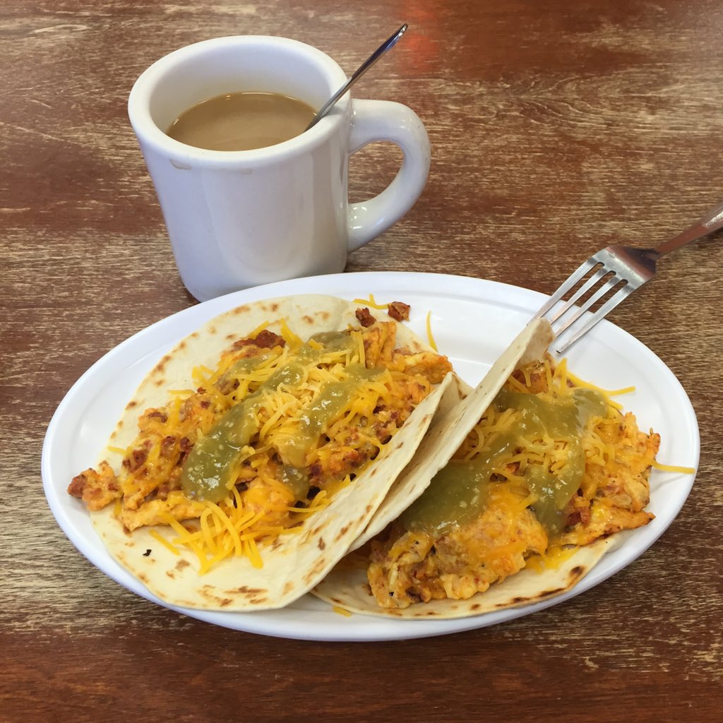 Amazing tacos from El Faro Austin ❤️