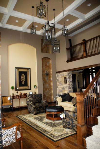 DrakeHomesIL's tweet photo. RT if you LOVE this living room! #drakehomes #customhome https://t.co/dvF4AZf149 https://t.co/LEKRrHQD1r