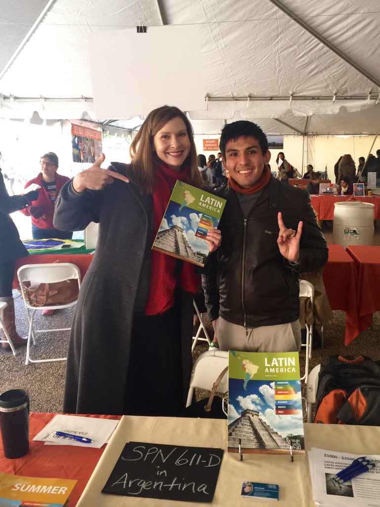 Talking @IFSAButler #LatinAmerica at the @WorldandUT #studyabroad fair with <a href="/zach_lozano/">Zach Lozano</a> 🇦🇷🇲🇽 <a href="/aogarza/">Amb Antonio Garza</a> <a href="/UTAustin/">UT Austin</a>