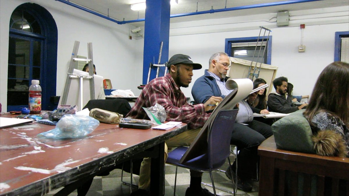 JOHN_HOBBS's tweet photo. The School of Visual Arts Alumni figure drawing #SVA #fineart #whilethepaintdries #johninthemiddle https://t.co/XOhDIh8rB5