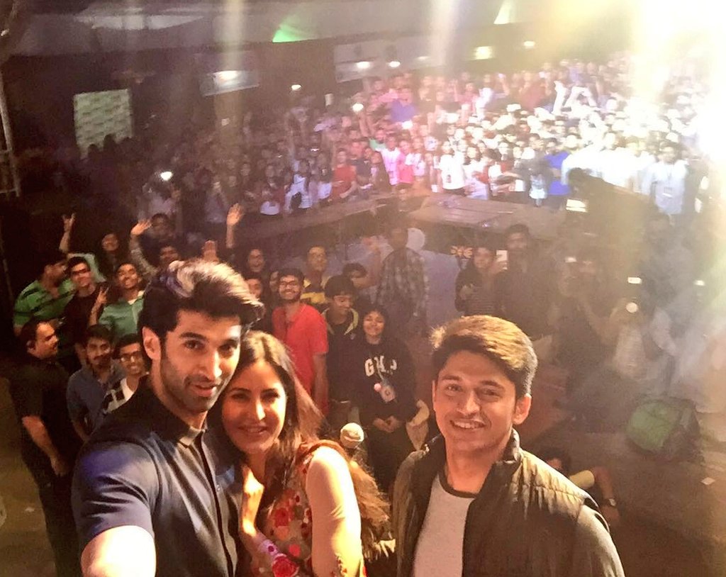 Embedded image permalink