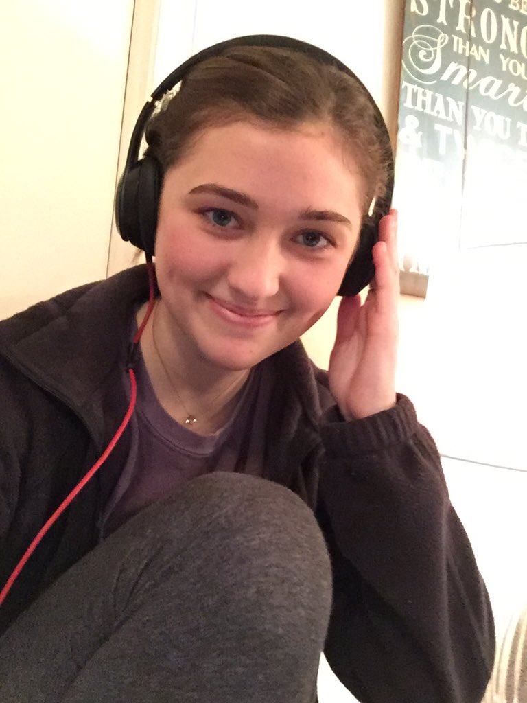totalnatmatmove's tweet photo. Stay jammin fam @DevonSanders97 #djnat https://t.co/WPWhqpMj4W
