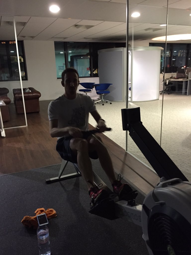TessierPhilip's tweet photo. #smarterworking chez @fr_plantronics du sport dans les bureaux quand on en a besoin #backbitfit #qvt #workplace https://t.co/T2uBxNtVn2