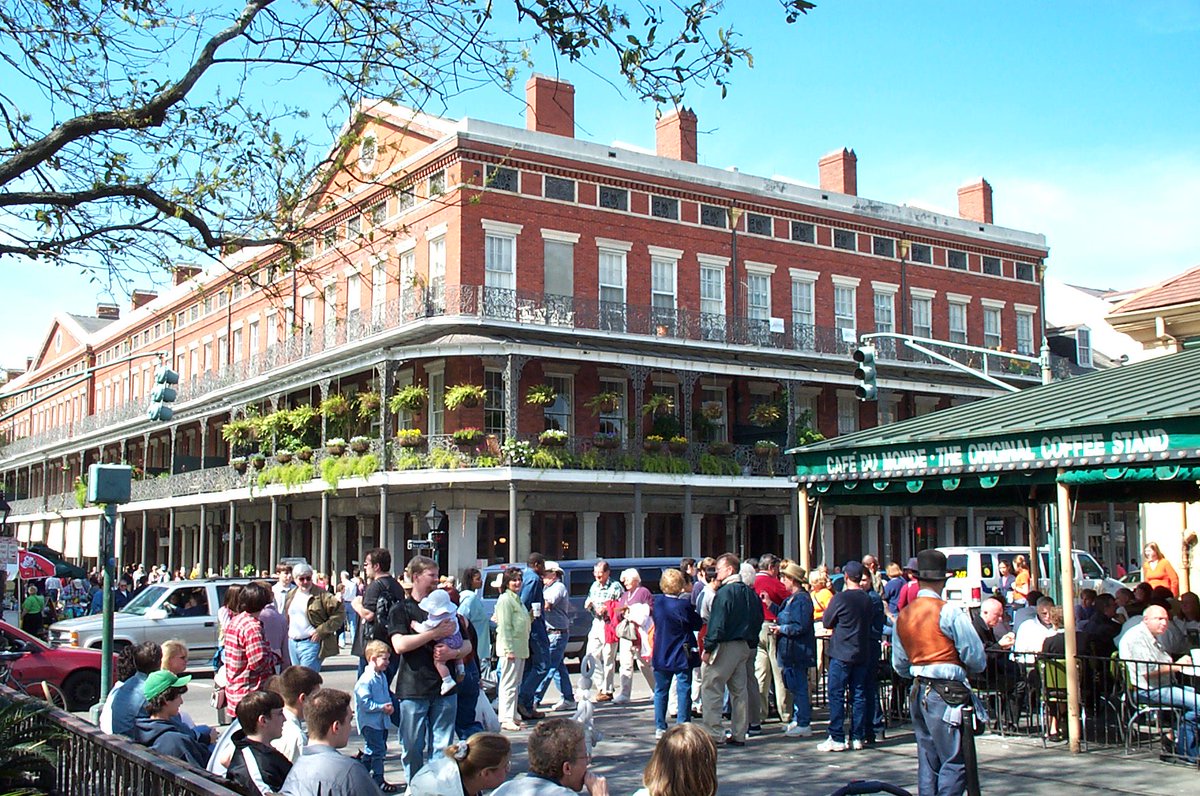 Playing tribute to #NewOrleans tomorrow night! Pro Blues Jam: fenixlive.com/show/pro-blues… #FenixLIVE