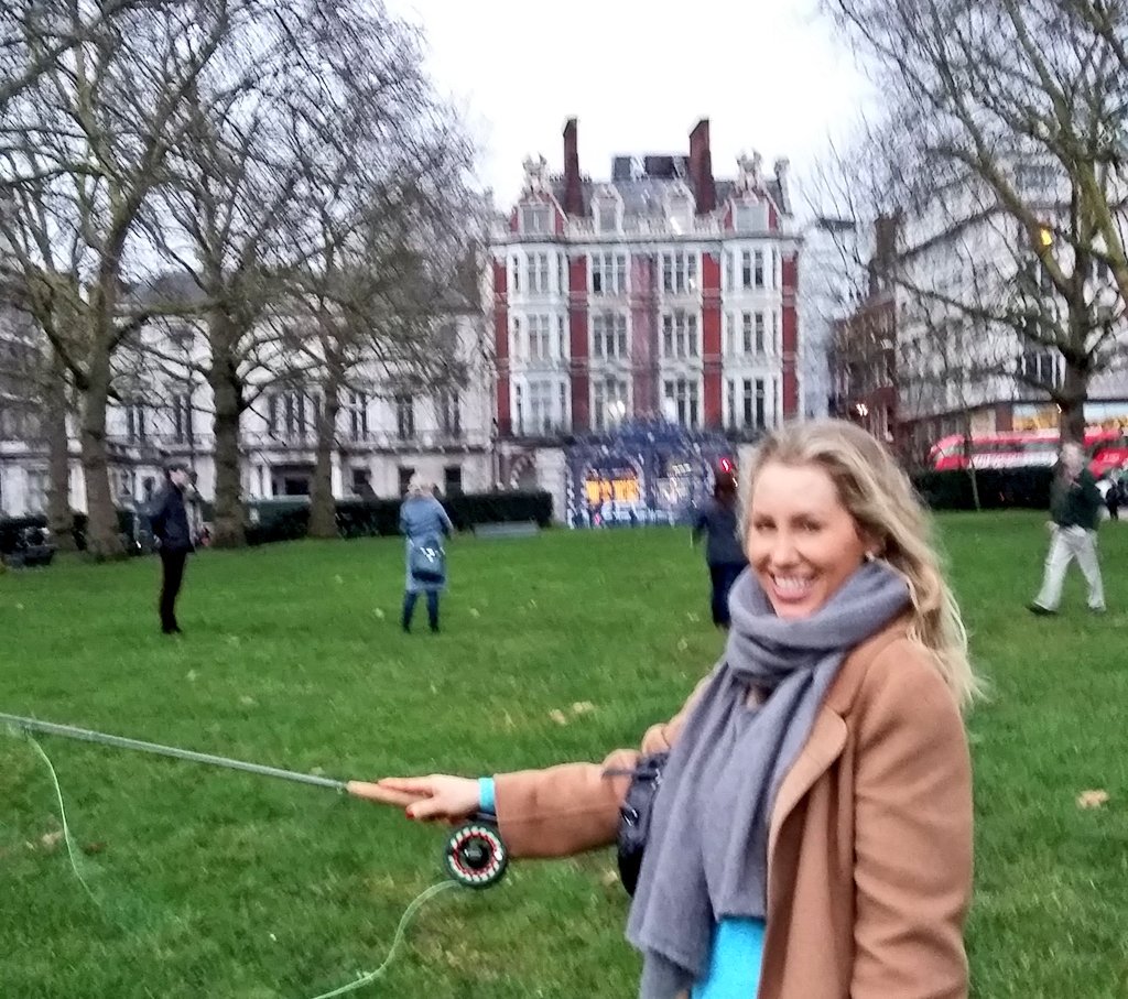 Samantha_J_Rea's tweet photo. I go fly fishing in Green Park then "help" out the Thompson bros in the kitchen #mylifeoutdoors #countryinthecity https://t.co/EoOX1KfBEo