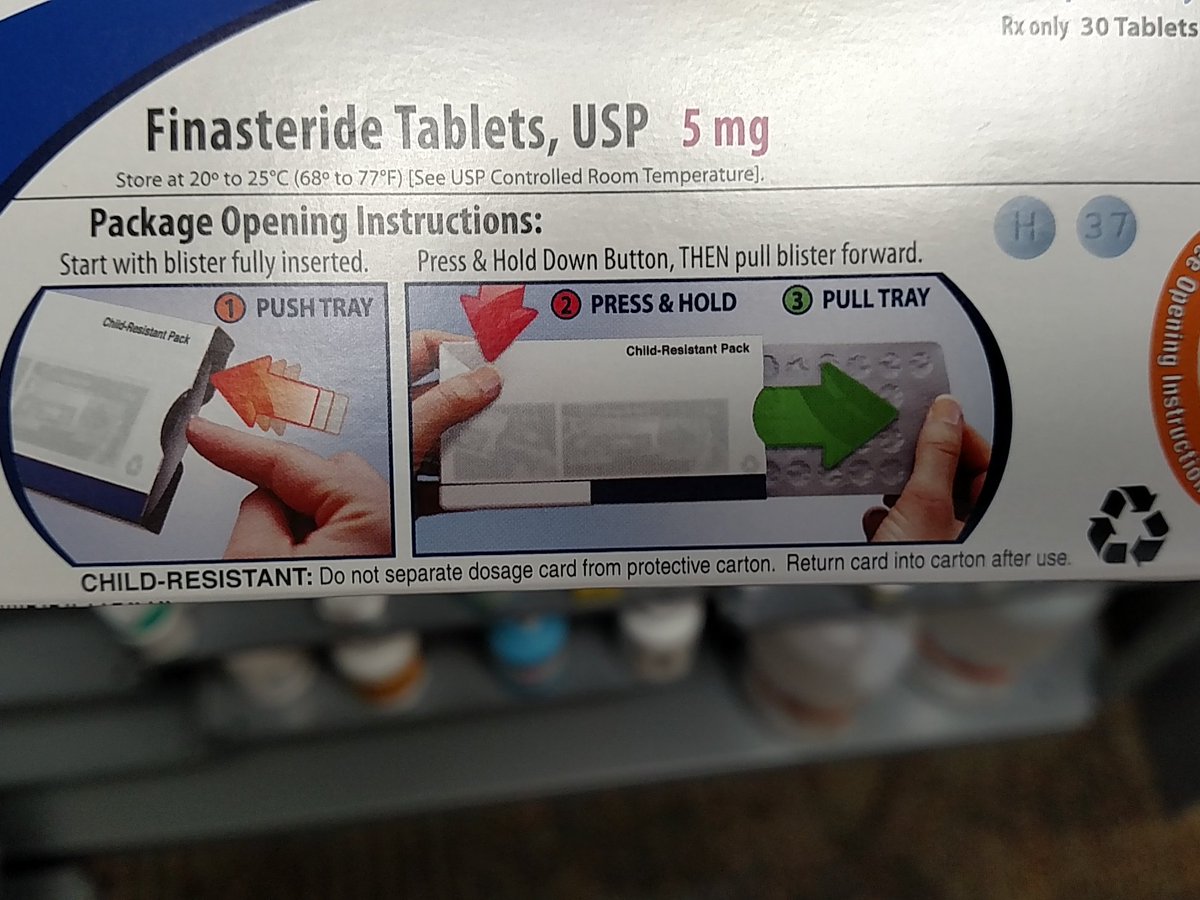 freeaskthepharm's tweet photo. Getting a little thin in the hair? Have the doc write for 1/4 of a finasteride 5mg daily. $9 for 4 months. #hairoids https://t.co/bIxgzg1Rgq