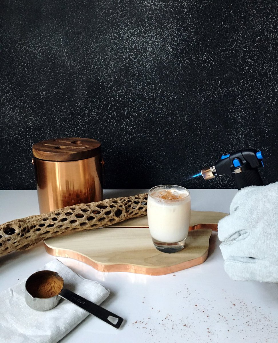 The Smoking Gun Cocktail liqr.co/1PFIjCz