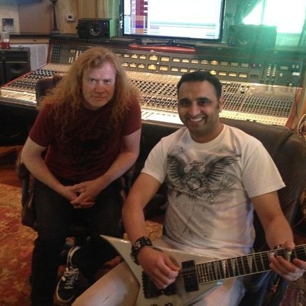 Read the story of a Megadeth fan who traveled to Nashville to spend a day in the studio. pledgemusic.com/blog/pledger-s…