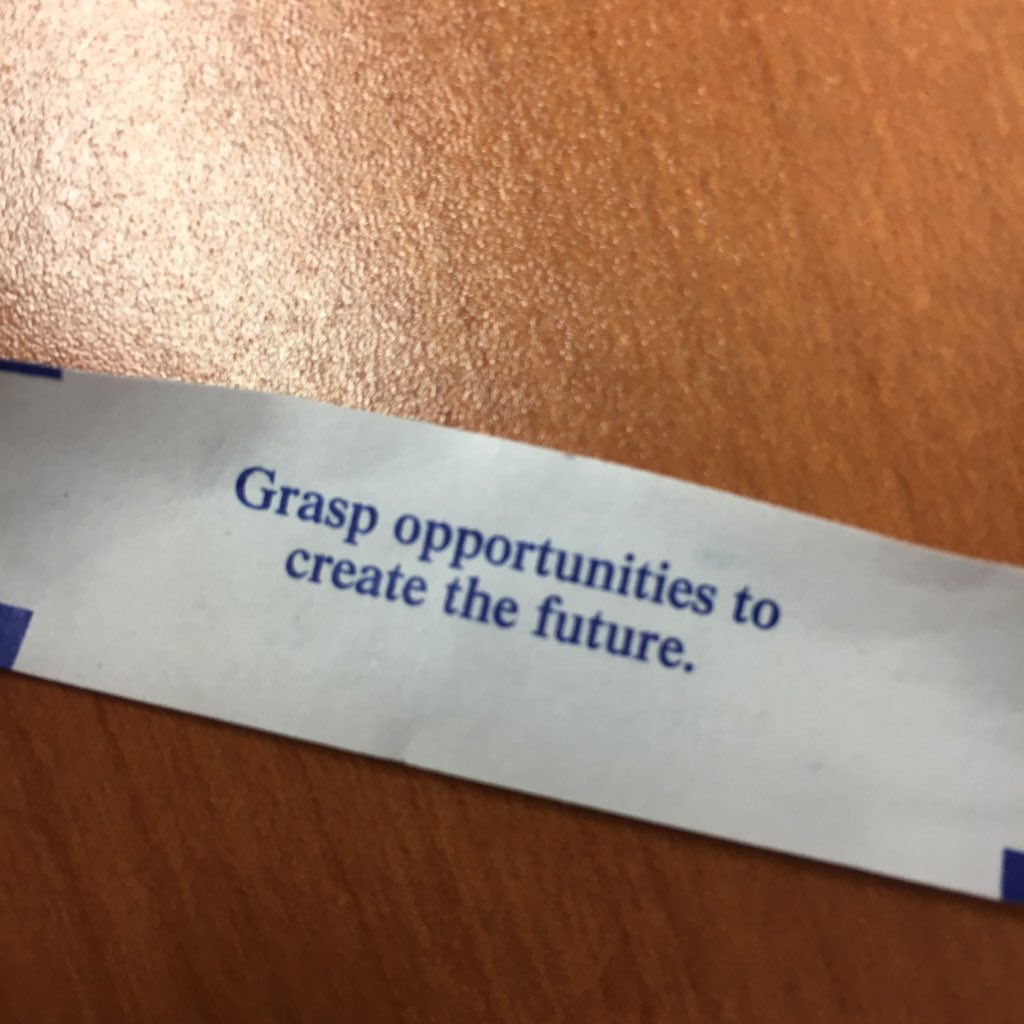 ZCorwin's tweet photo. Good fortune for day 3 of #Play4College! Today #missionadmission hits the East Bay &amp; LAUSD. @USCPullias  @uscgamelab https://t.co/RVpjvjSdnI