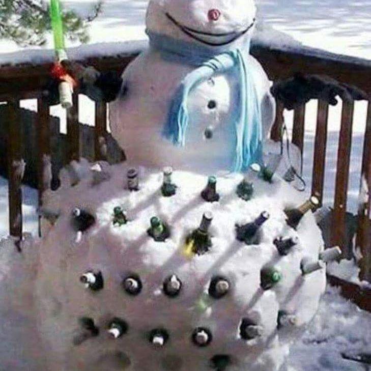 debbiemikes1roc's tweet photo. Now this is what we mean kids when we say #LetsMakeASnowman lol ;) https://t.co/7se3rYK1at