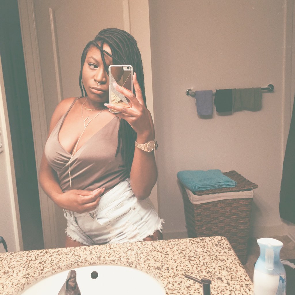 QueenTaviaScott's tweet image. West Side Wednesday 🌴. #MissingLA