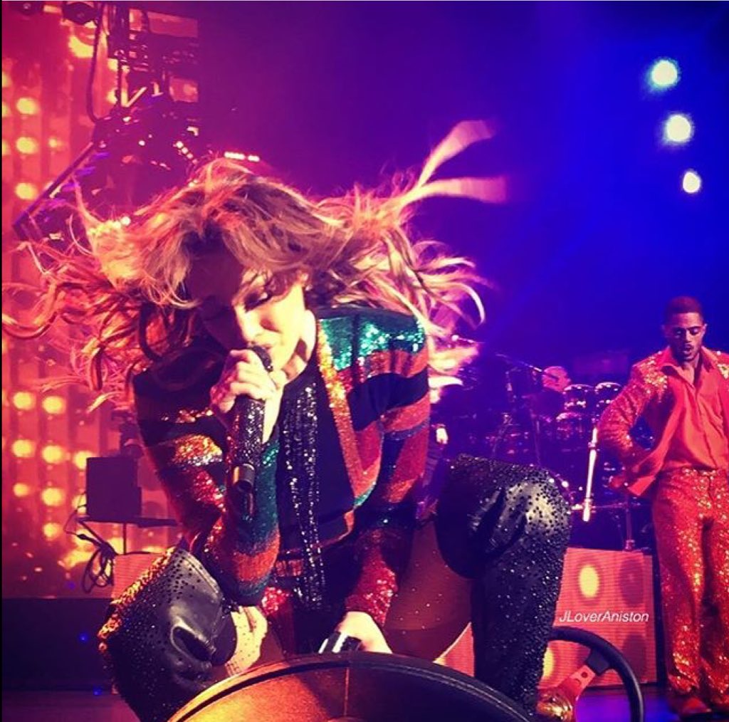 GoBlanchett's tweet image. @JLo  this week #idol #hollywoodweek #JLoVegas  #ShadesOfBlue 💙😍 can't wait for idol tonight 
Love you