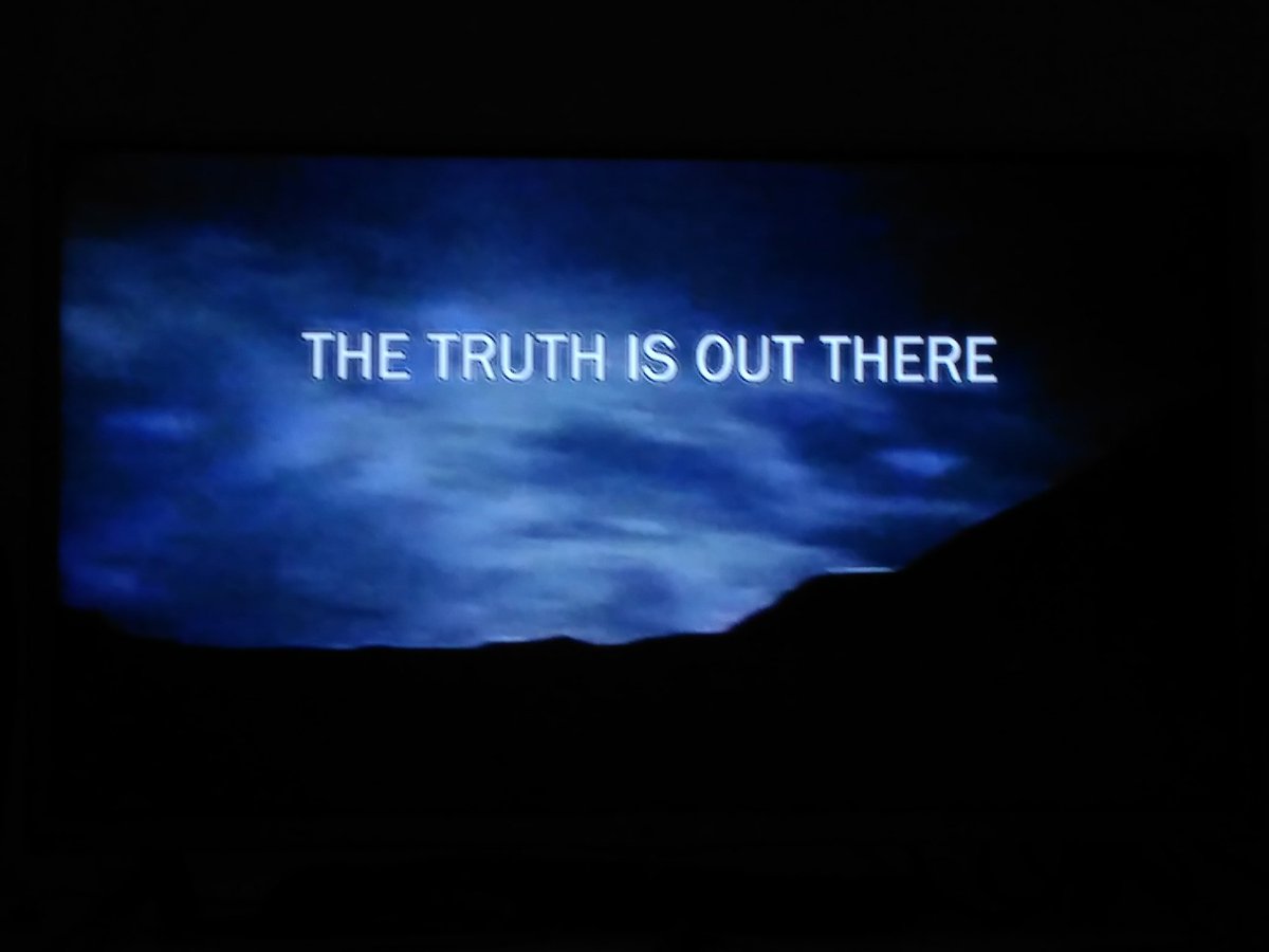 leCacheno's tweet photo. Welcome back #XFiles https://t.co/dxng1PLJyE