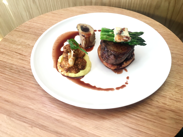 stagadelaide's tweet photo. Our Vardon Special: 200gm Beef Fillet, cauliflower, asparagus, stilton, beetroon, bone marrow and beef jus #yum https://t.co/3x29Wi7Fmi