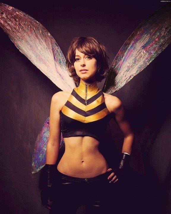 I thought this was pretty cool...The Wasp from the Avengers comic books cosplay...