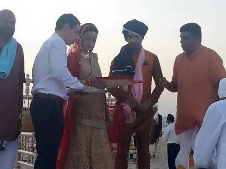 Embedded image permalink