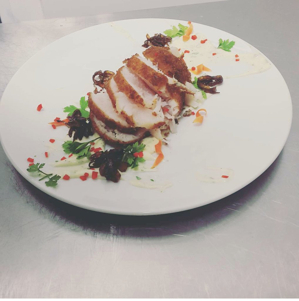 navhifodes's tweet photo. Fish! 

#foodie #foodporn #chef #cheflife #naijachef #naijacooking #passion #gourmet #gourmetartistry #life https://t.co/w0BTtGZYuR