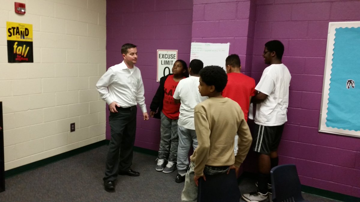 dcoxdevelops's tweet photo. The Monroe Boys &amp; Girls Club was the place to be for youth leadership training. Russell Ashley is SUPER MENTOR! https://t.co/ukDPykDEJI