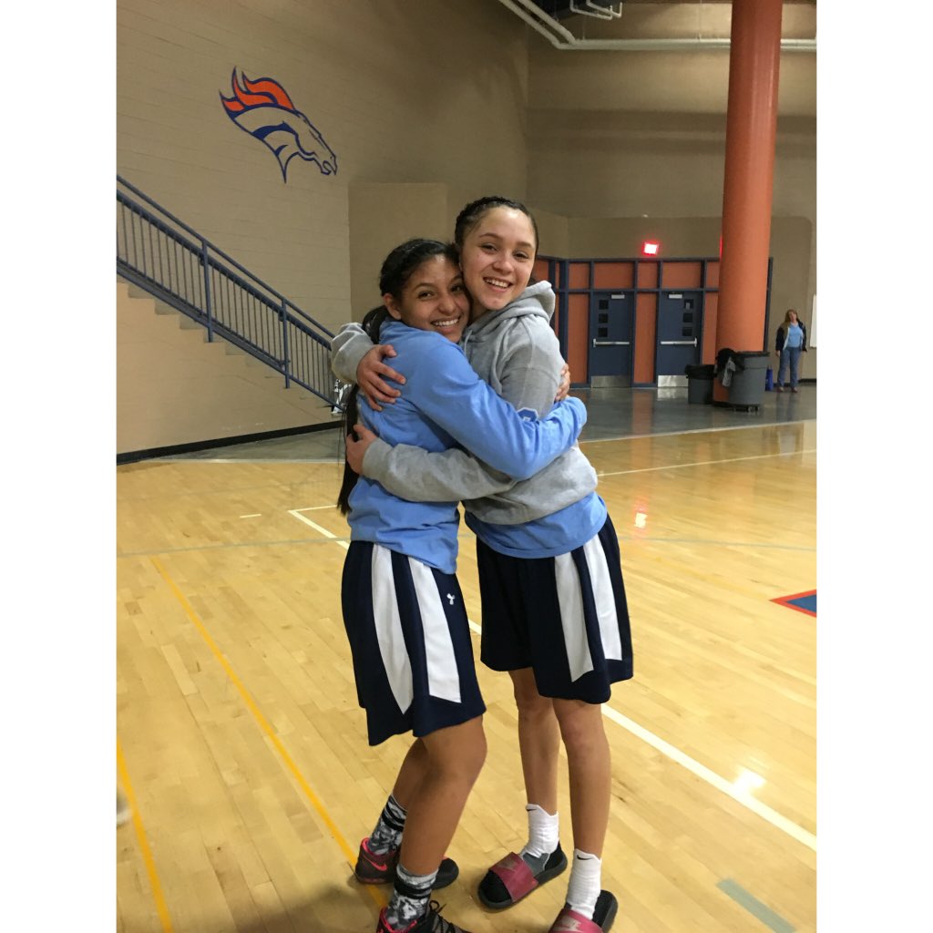 kaaydee21's tweet image. ALICIA WITH 17 3&apos;s! 😈😩🏀💪🏽💪🏽💪🏽 #57points #22points #DYNAMICDUO 👭💘