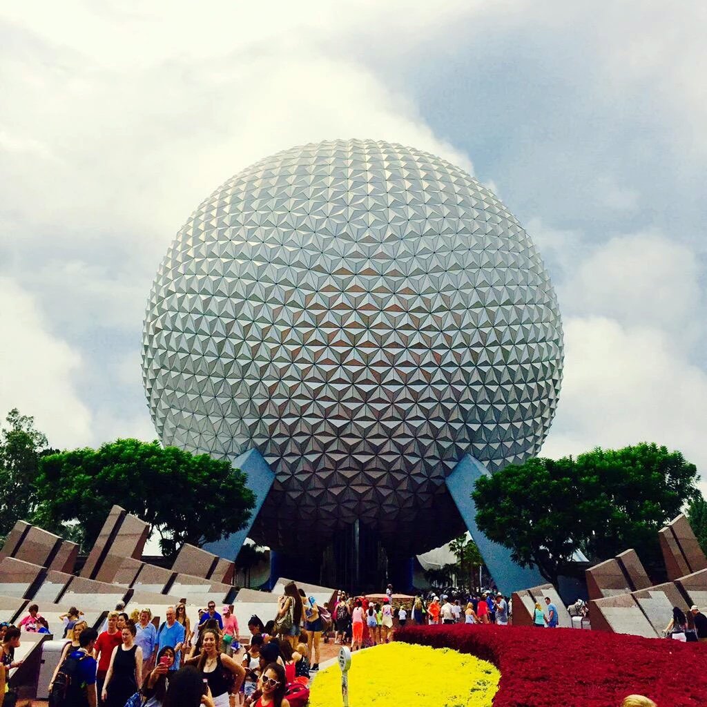 buslasladies's tweet image. #DisneyConFuntime acá es en donde el sueño comienza a hacerse realidad💖