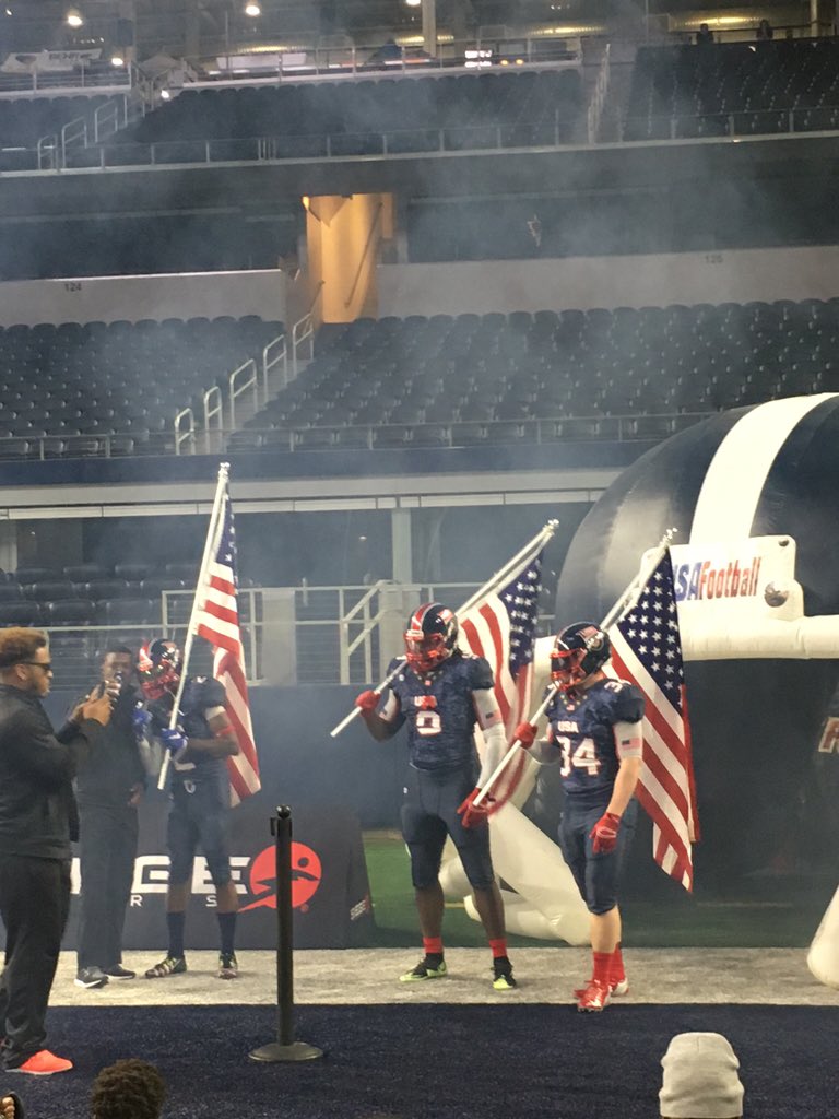 cartyQB's tweet image. Uniform unveiling at Cowboys Stadium. Awesome experience. Great players, coaches, and people here.