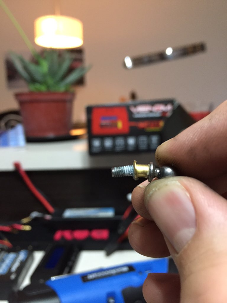 David Roy tweet media