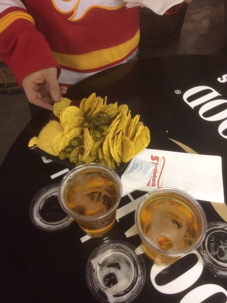 This game sure is boring.. least these aren't  @fan960boomer @Fan960Pinder @BoomerAndRhett