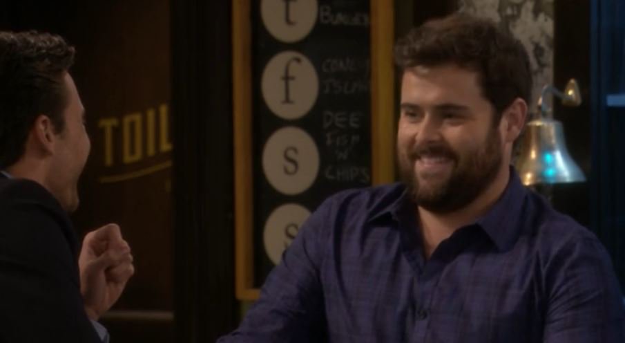 Fynnatics's tweet photo. #BrettBytes  #JSquad @UndateableFans Who all is ready for one more "shot of White and Chunky"? #UndateableLive https://t.co/cWT0WuUUnO