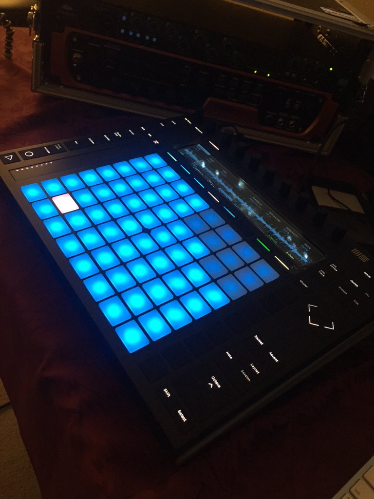 thefrontloader's tweet image. Oooooh yes that's nice. #music #Ableton #abletonpush