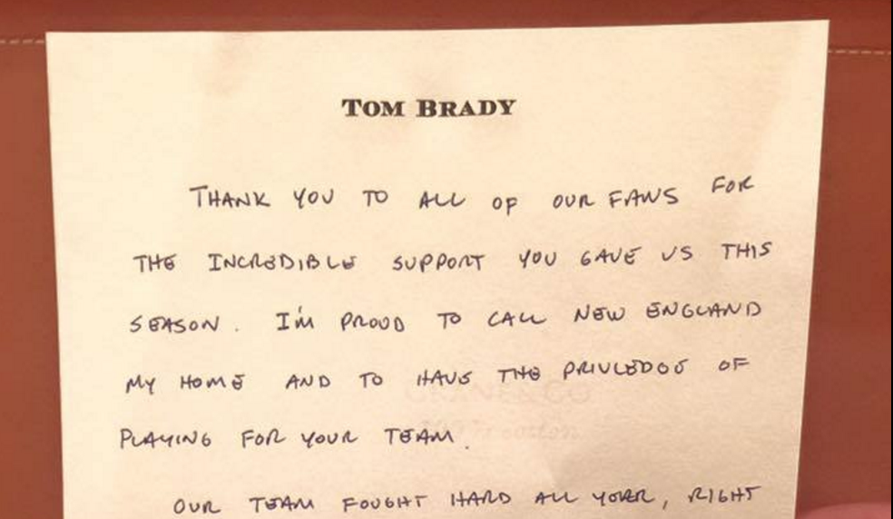 espn's tweet image. "Yours truly, Tom"

Tom Brady wrote a heartfelt thank-you note to Patriots fans: es.pn/1WOGa6X