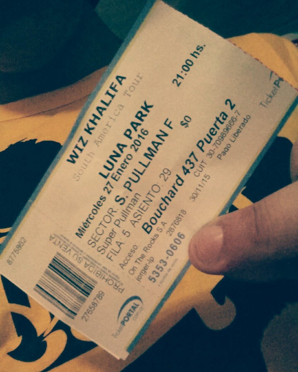 julyck92's tweet photo. Recital
#WIZ #KHALIFA #Tourr https://t.co/dpFN6LnWAp
