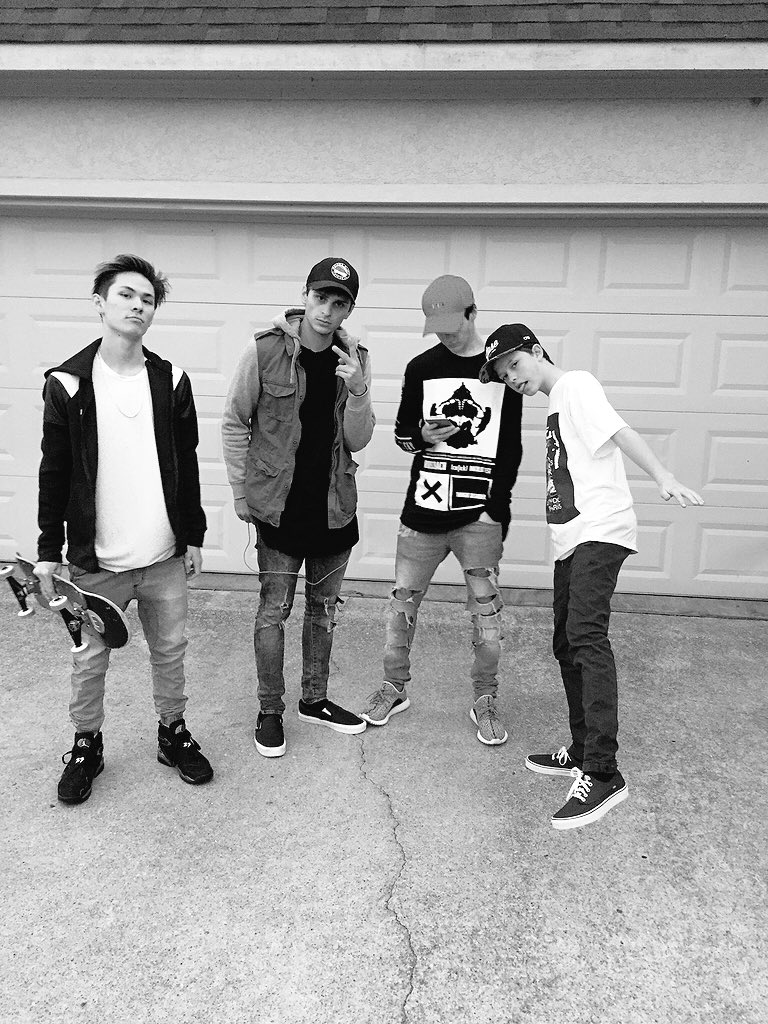 jacob sartorius on twitter we chill we chill carterreynolds