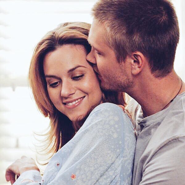 OTHdiary's tweet photo. Every retweet/tweet with #BellLetsTalk, 5¢ goes to mental health initiatives. How many RT's can One Tree Hill get? https://t.co/OZSP2rI7j4